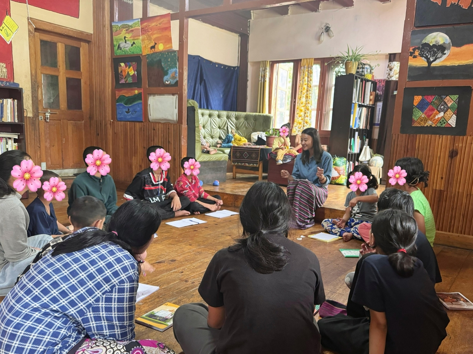 Yangchen with children at Nazhoen Lamtoen